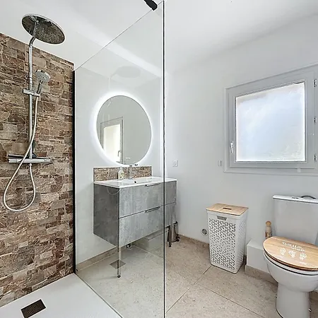 2 Avec Jacuzzi * Bonifacio (Corsica)