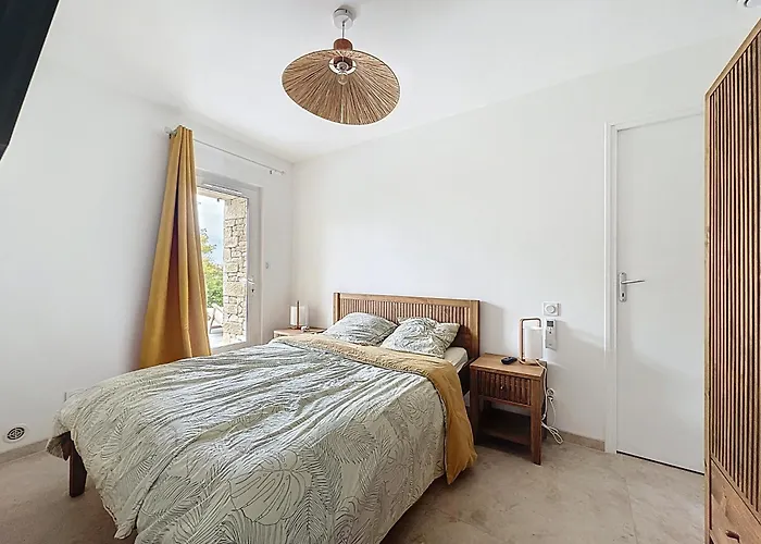 2 Avec Jacuzzi 博尼法乔